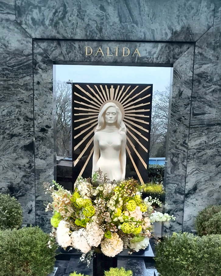 Dalida